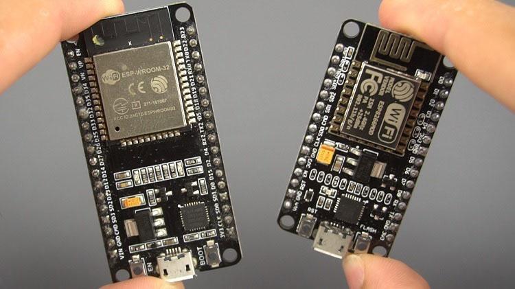 เปรียบเทียบบอร์ดพัฒนา ESP32 และ ESP8266
